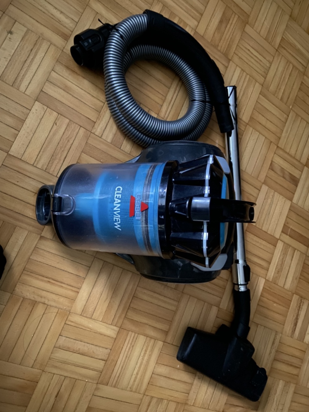 Bissell CleanView Vacuum - photo 2