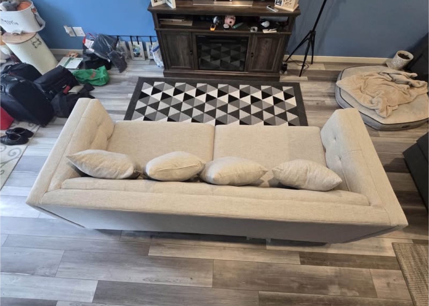 Leon’s Astin Sofa - photo 4