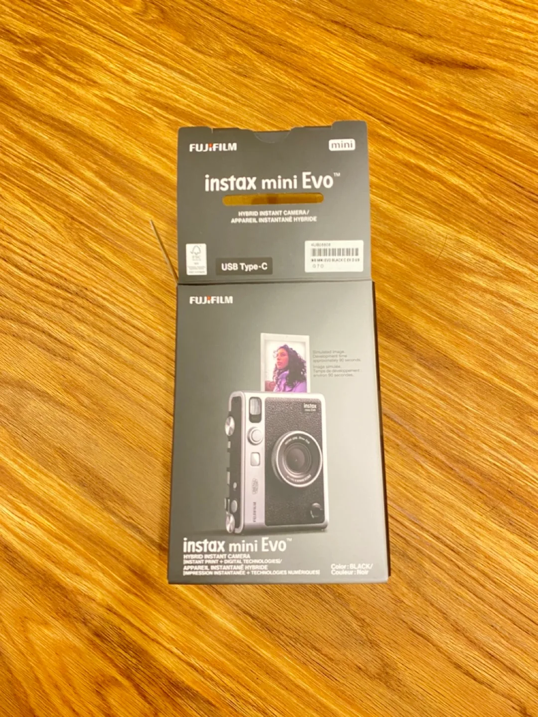 Fujifilm Instax Mini Evo Hybrid Instant Camera (New) image indicator(2)