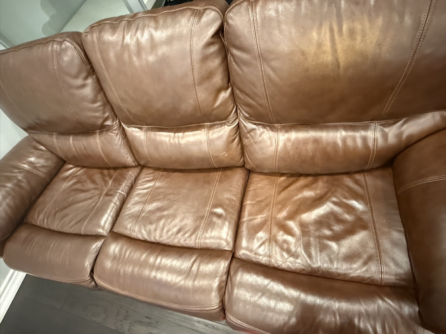 FREE Recliner Sofas – Grab Them ASAP! - photo 5