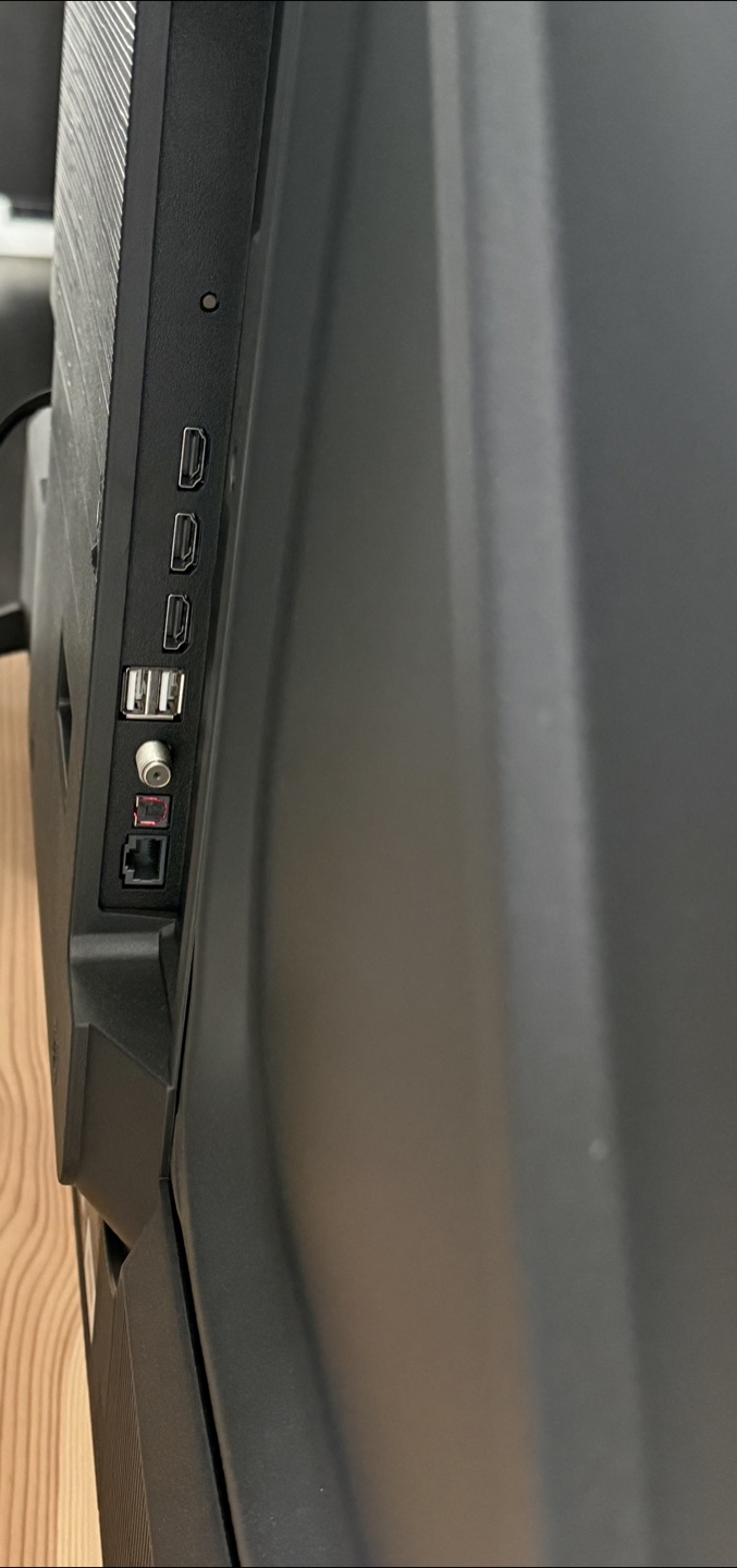 Hisense 55" Smart TV - photo 3