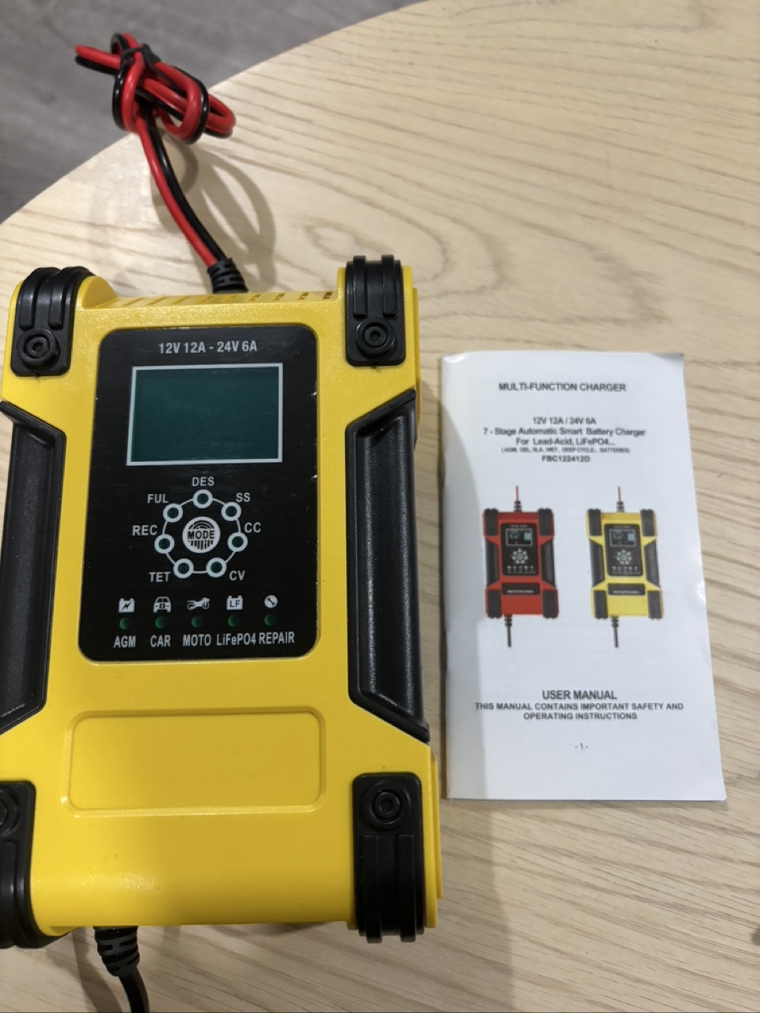 12V 12A-24V 6A Smart Battery Charger - photo 2