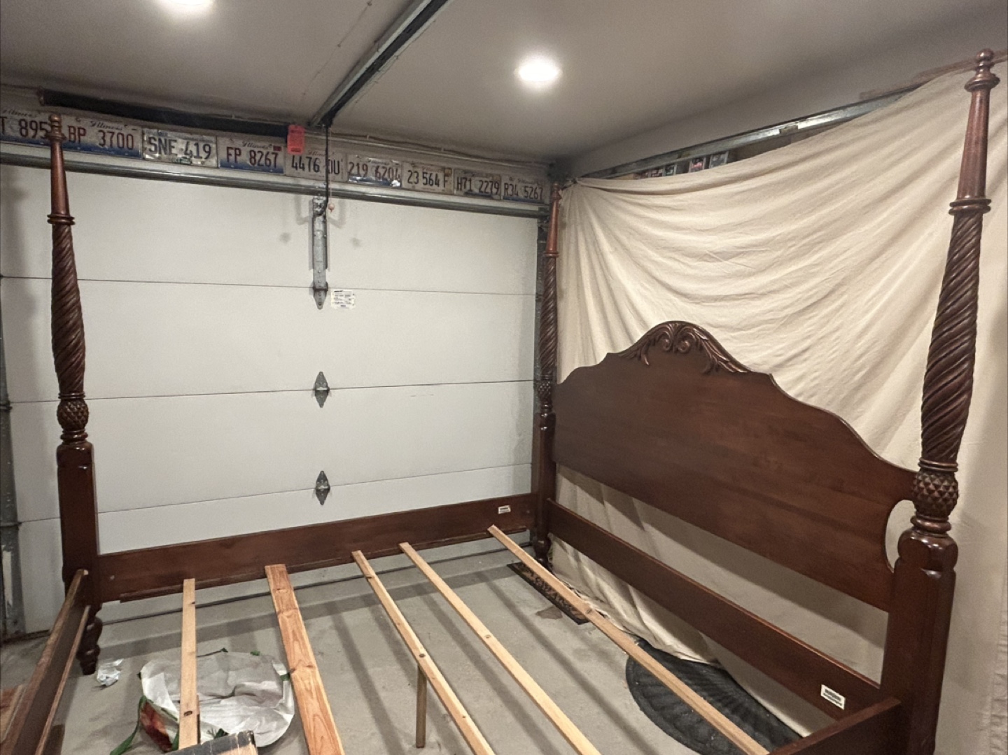 Ethan Allen Wooden Four Poster Bed Frame