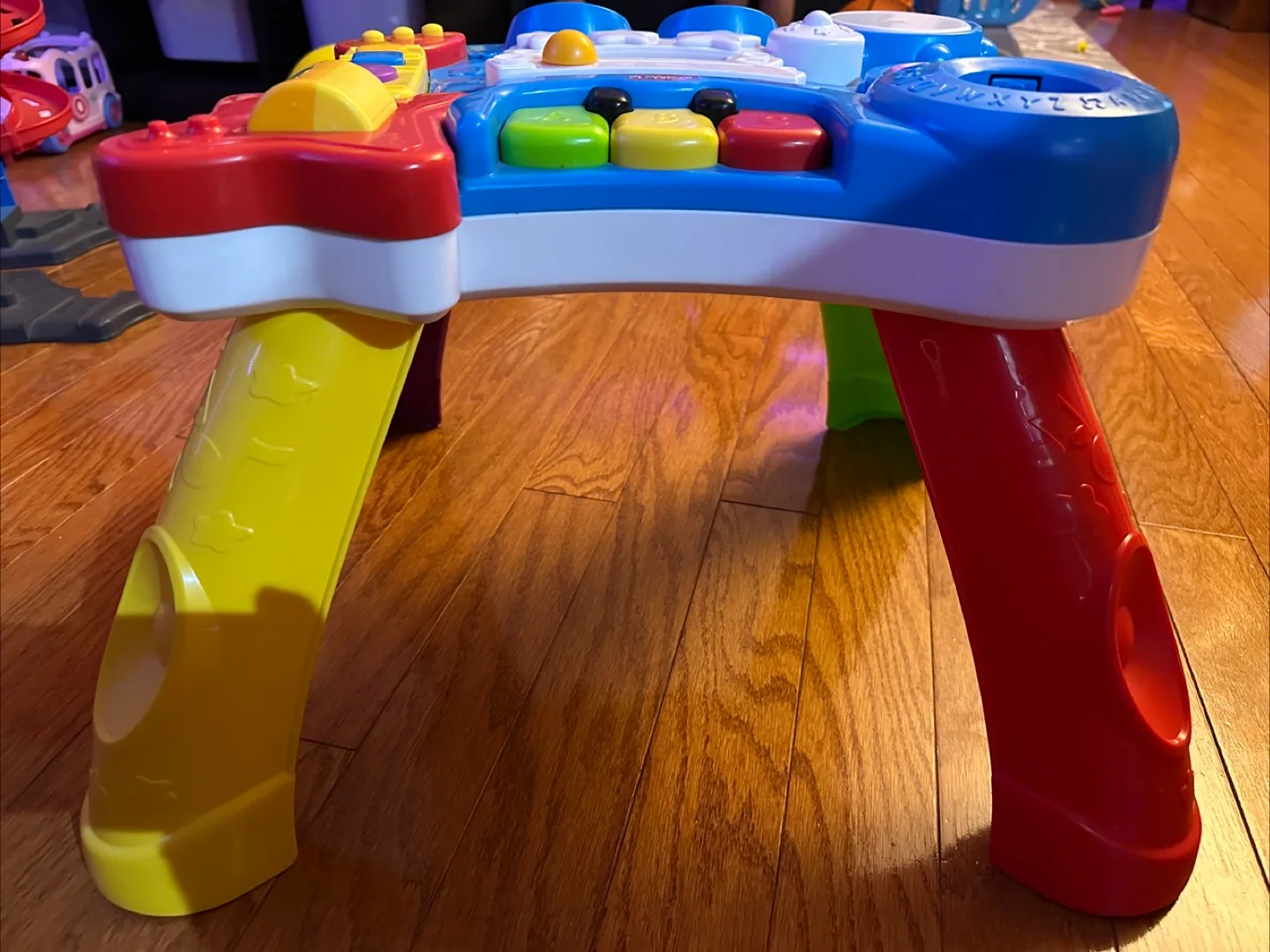 Fisher-Price Laugh & Learn Around the Town Learning Table thumbnail