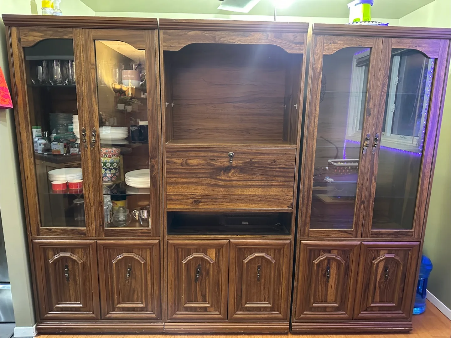 Wooden display cabinet thumbnail