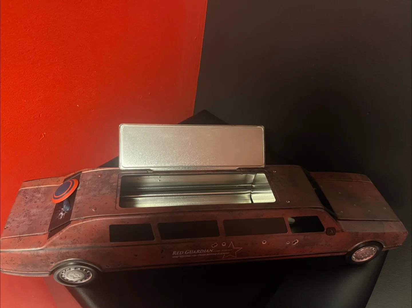 AMC Thunderbolts car & 2 popcorn buckets image indicator(2)