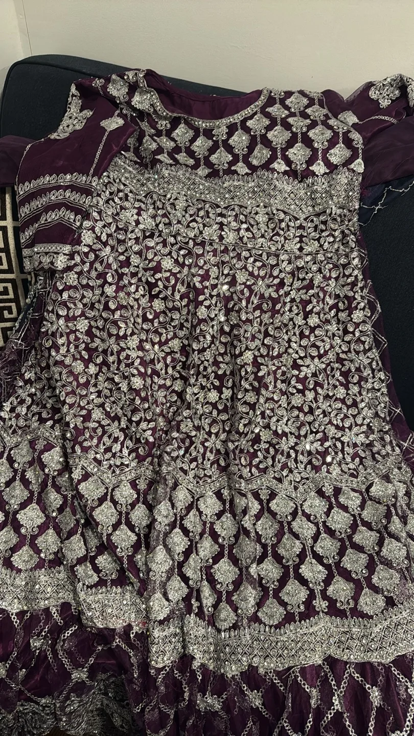 Embroidered Anarkali Dresses image indicator(3)