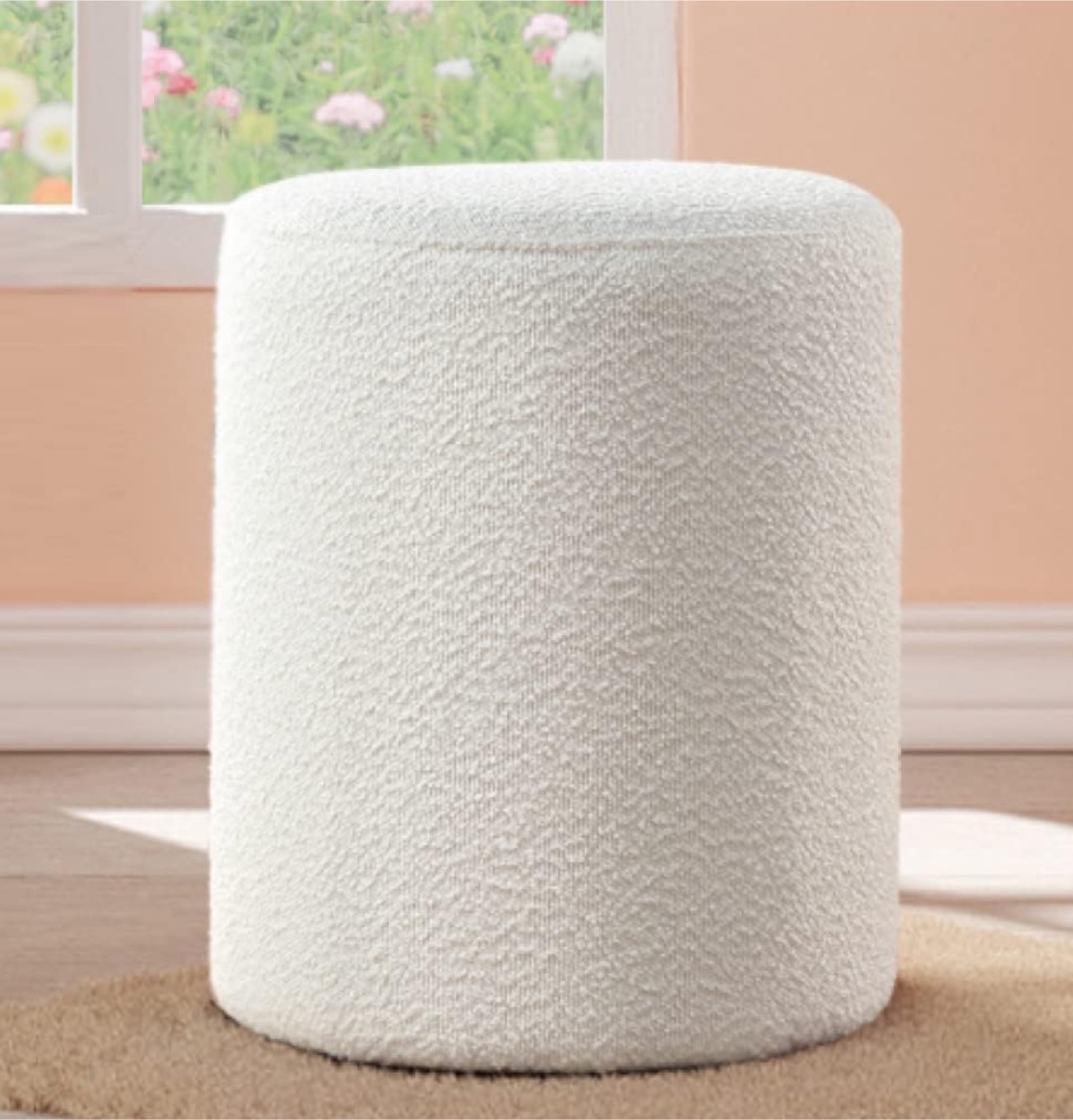 White Round Boucle Ottoman Foot Rest - photo 2