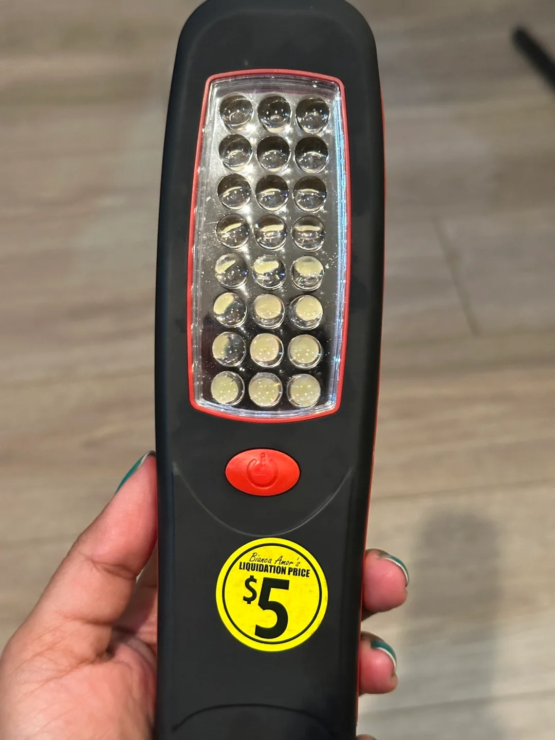 Bianca Amor's LED Work Light #freecycle thumbnail