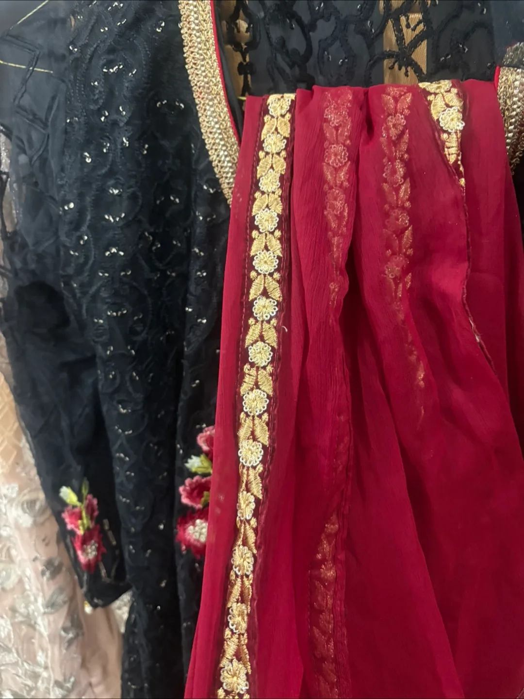 Embroidered Salwar Kameez Set image indicator(3)