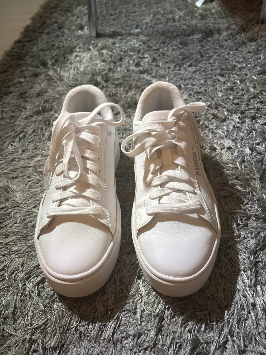 Puma Smash Platform v2 L White Sneakers image indicator(3)