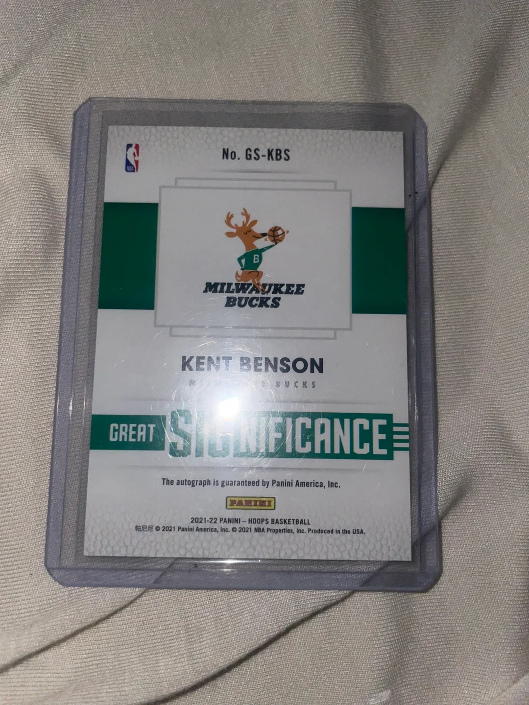 Panini NBA Hoops Autographed Trading Cards image indicator(3)