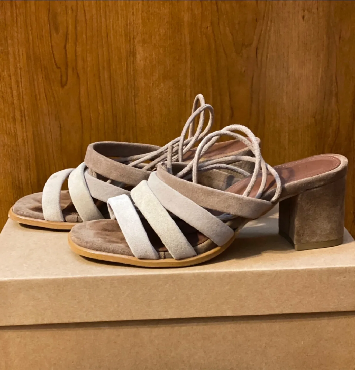ALOHAS LETIZIA SHADE OF BEIGE SANDAL thumbnail