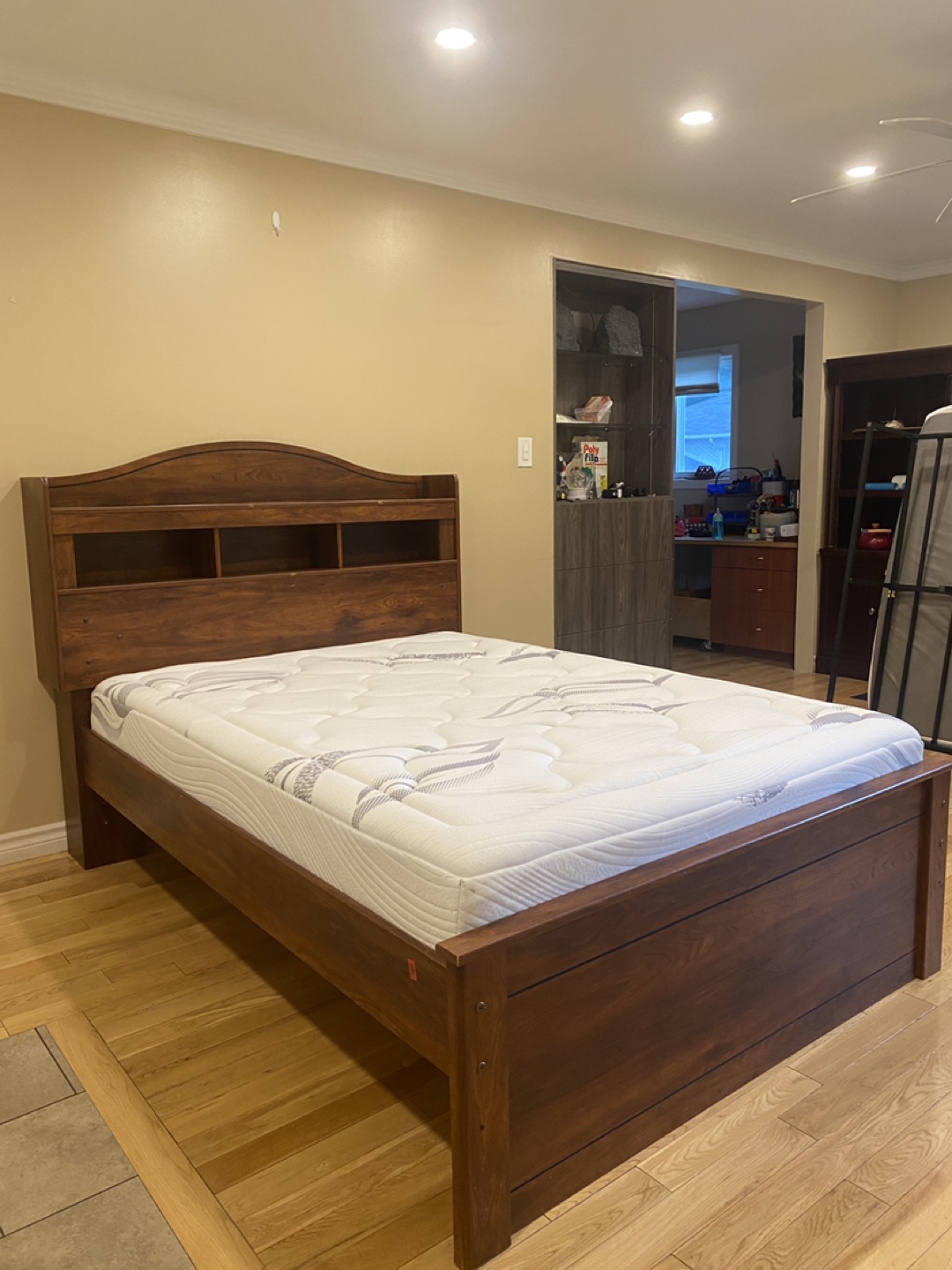 Full / Double Bed Set with Foam Mattress Included (CAN DELIVER) - photo 5