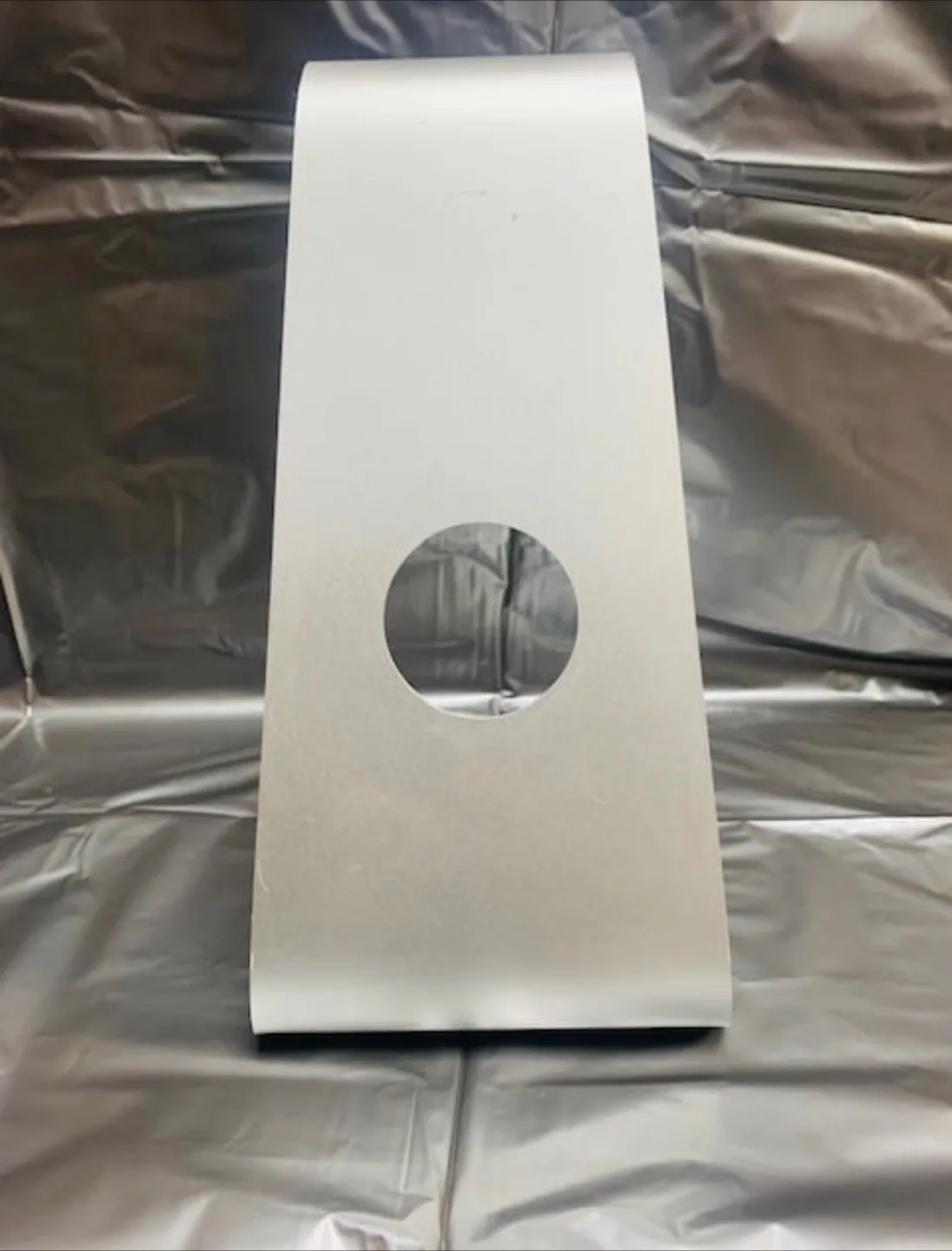 iMac Stand - Model A1419. Late 2012 to Mid 2017 image indicator(2)