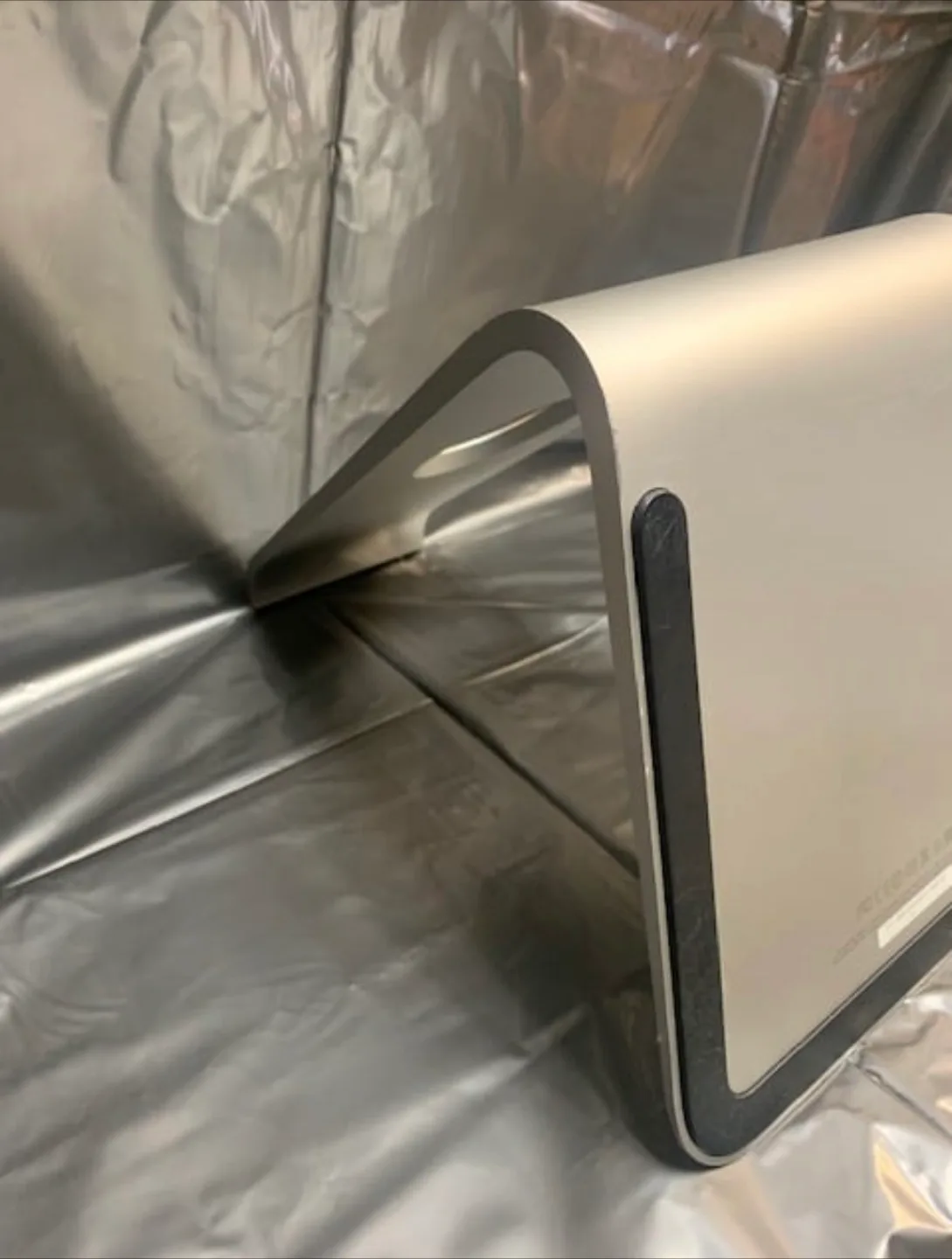 iMac Stand - Model A1419. Late 2012 to Mid 2017 image indicator(5)