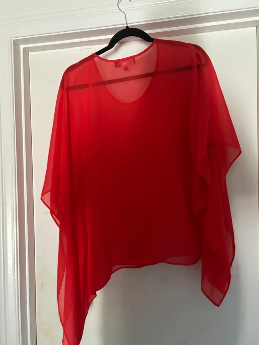 Laura Petites Red Blouse - Size G/L image indicator(2)
