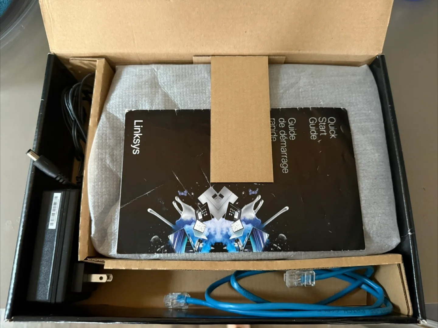 Linksys AC1600 Dual Band Smart Wireless Router image indicator(2)