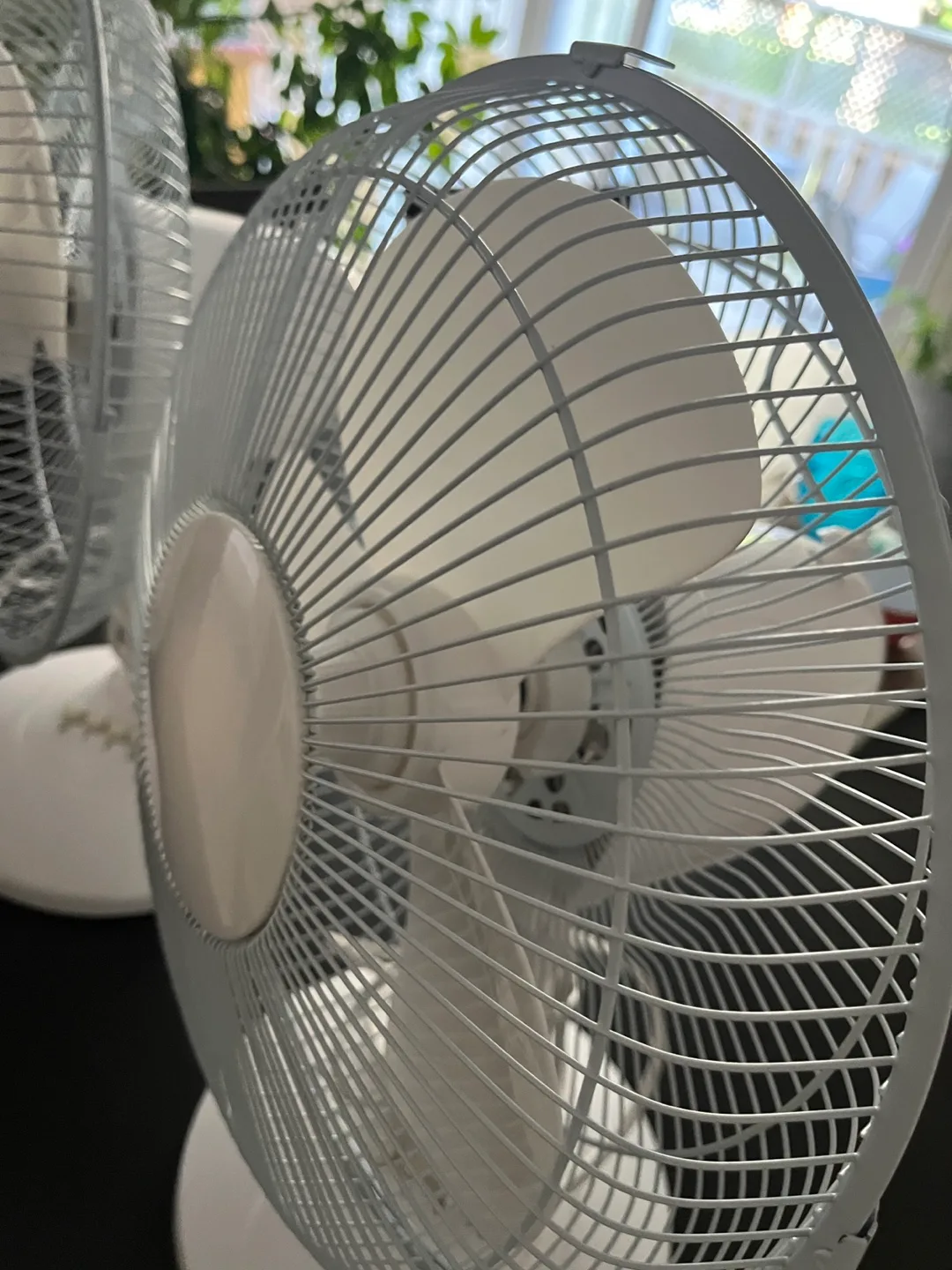 White Table Fan - Only One Available Now ,$10 image indicator(2)
