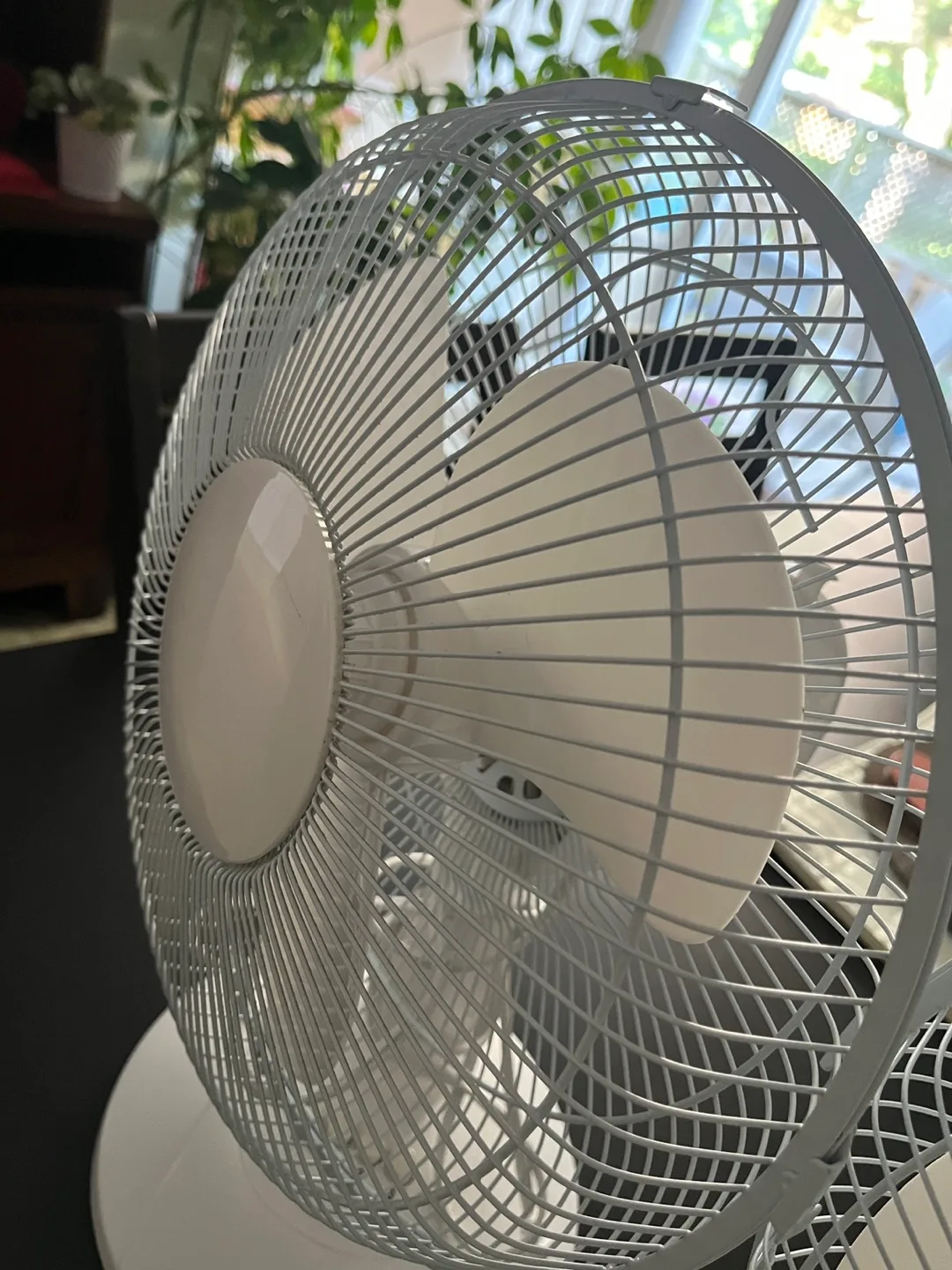 White Table Fan - Only One Available Now ,$10 image indicator(3)
