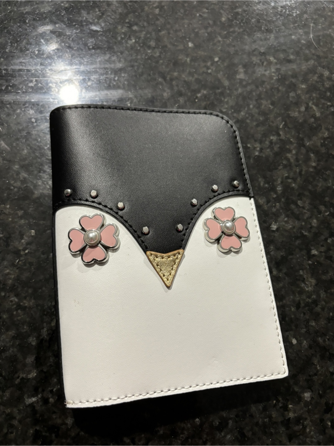 New Kate Spade Passport Holder wallet