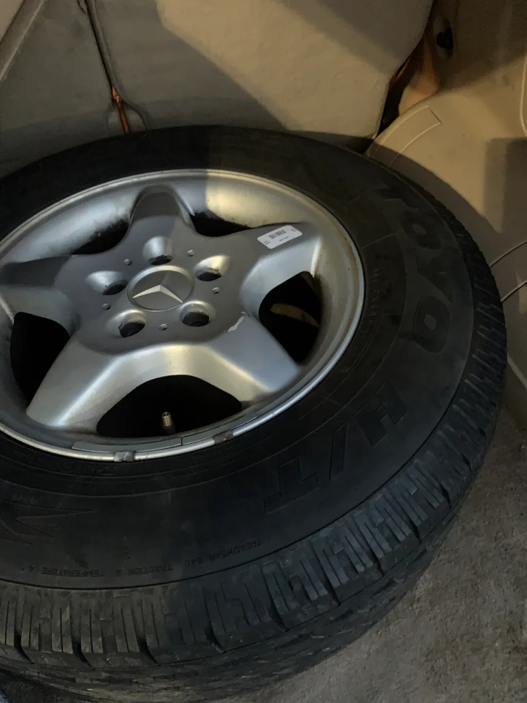 #freecycle Mercedes-Benz Wheel with Toyo Tire thumbnail