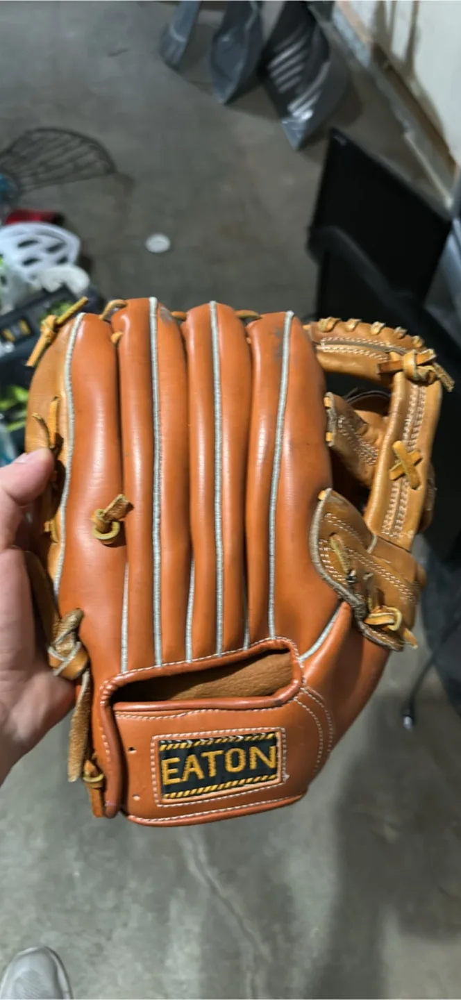 Eaton Rawhide Racing Flex Action 730 Baseball Glove thumbnail