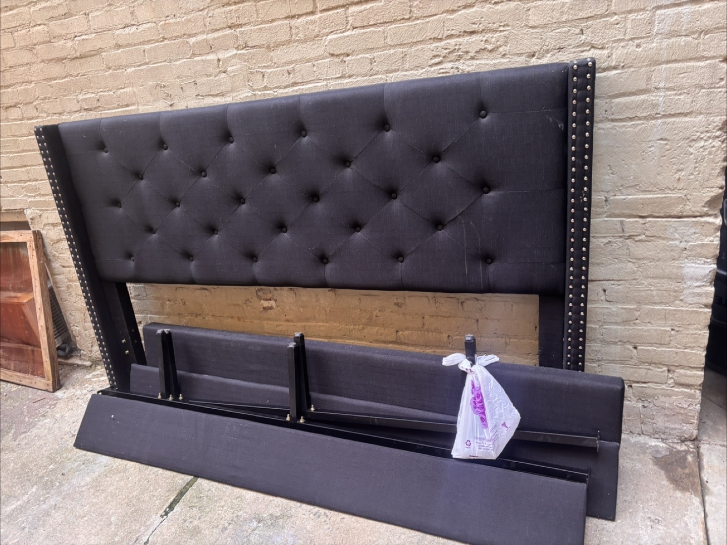 Upholstered Headboard king bed frame