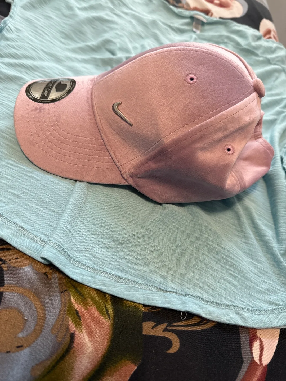 Nike Pink Sport Cap image indicator(2)