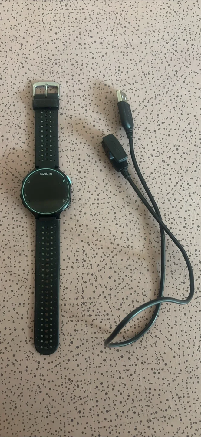 Garmin Forerunner Watch with Charger thumbnail