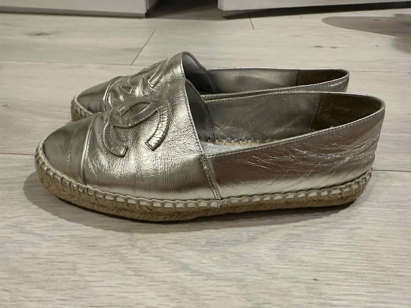 Authentic Chanel Espadrilles Silver image indicator(2)