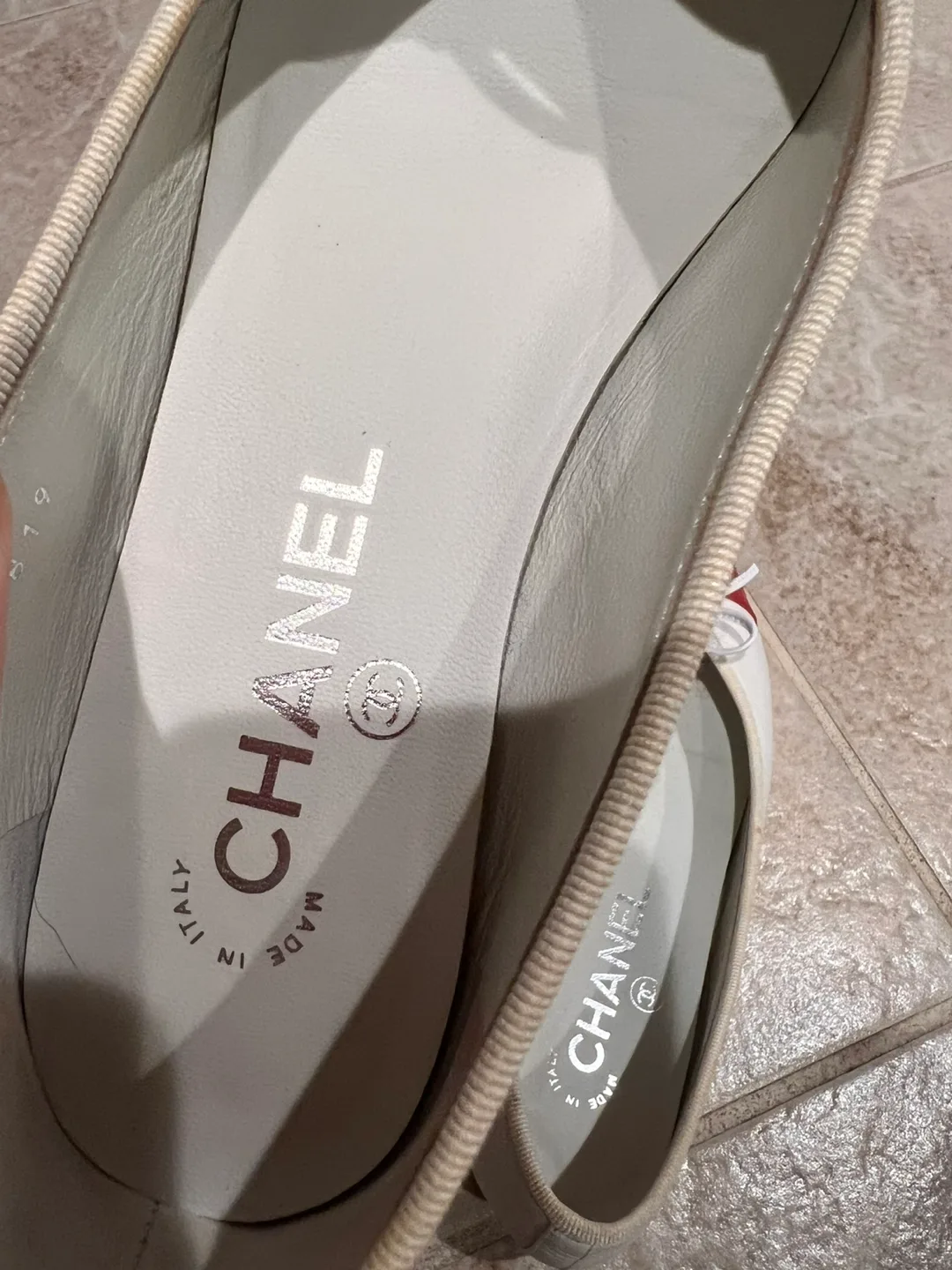 Authentic Chanel Ballet Flats - Size 36 image indicator(4)