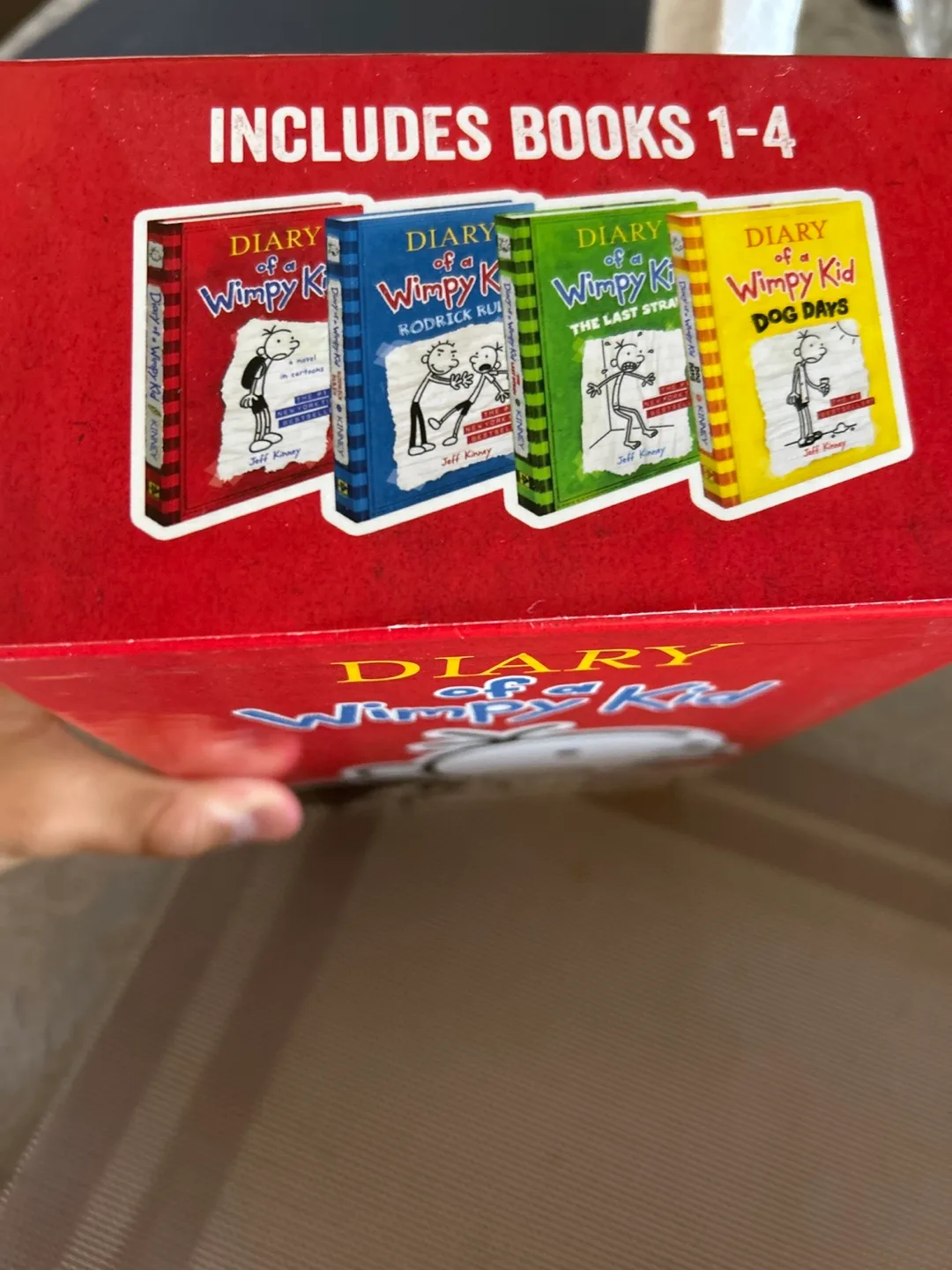 Diary of a Wimpy Kid Box of Books 1-4 by Jeff Kinney image indicator(3)