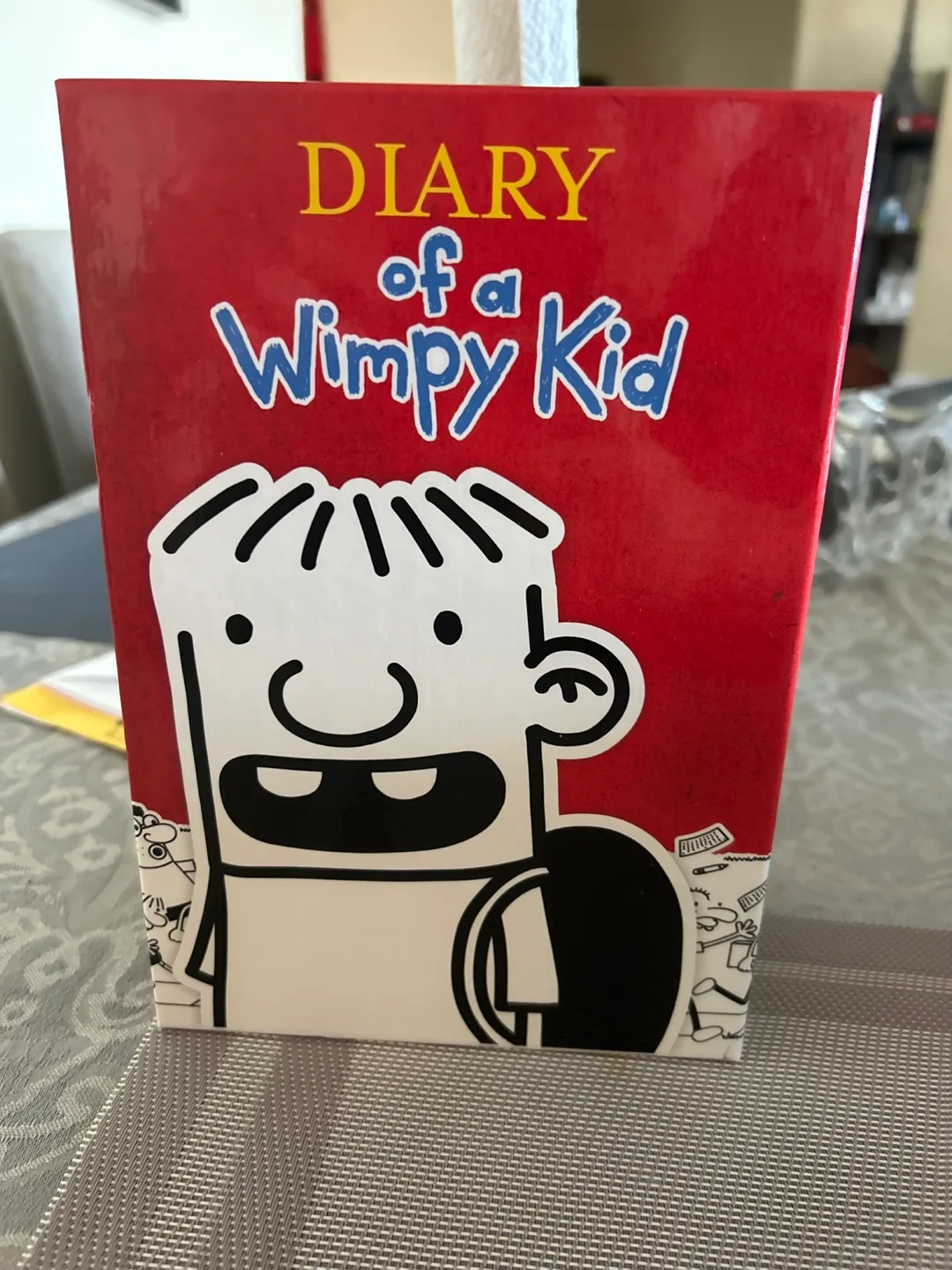 Diary of a Wimpy Kid Box of Books 1-4 by Jeff Kinney image indicator(5)