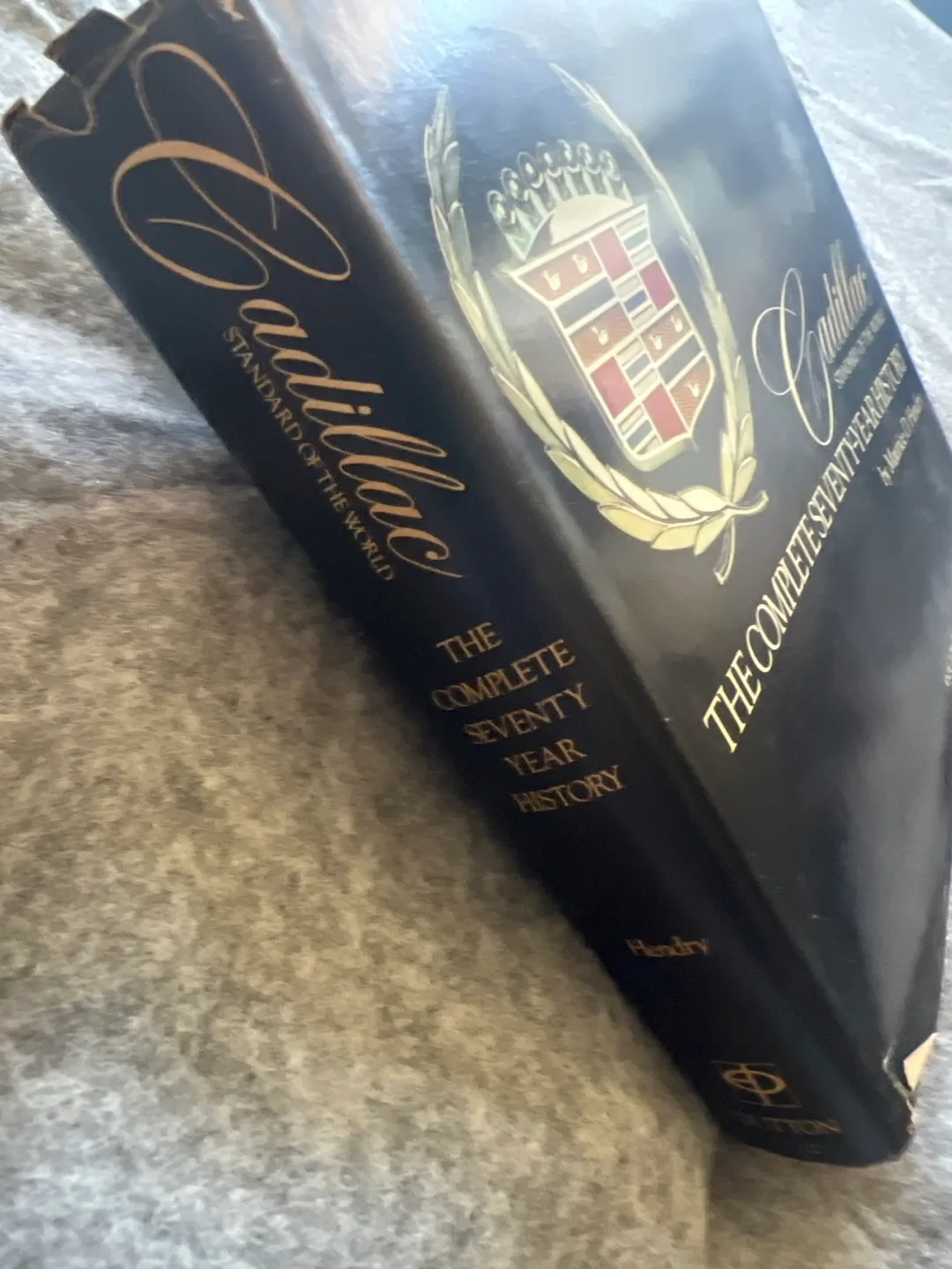 Cadillac: The Complete Seventy-Year History Book image indicator(2)