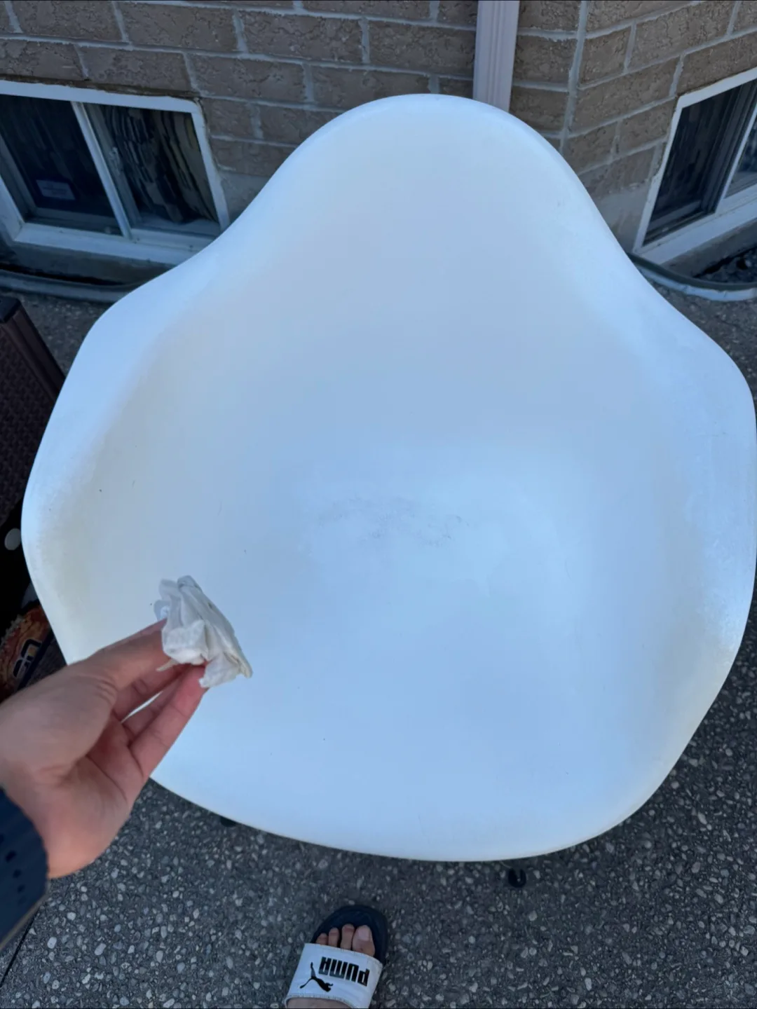 Flash Furniture Alonza White Chair 120 dollar image indicator(3)