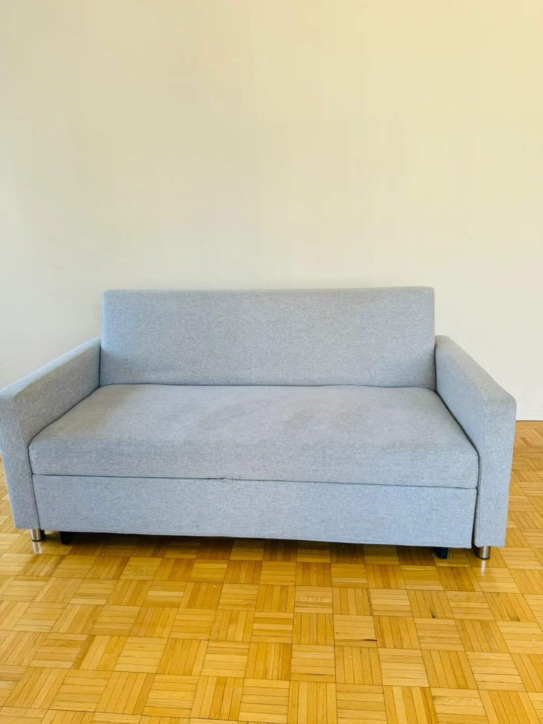 Grey Sleeper Sofa - Like New! thumbnail