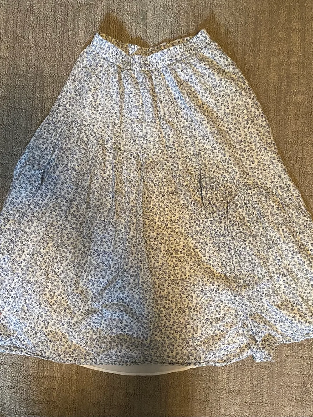 American Eagle Floral Skirt - Size S thumbnail