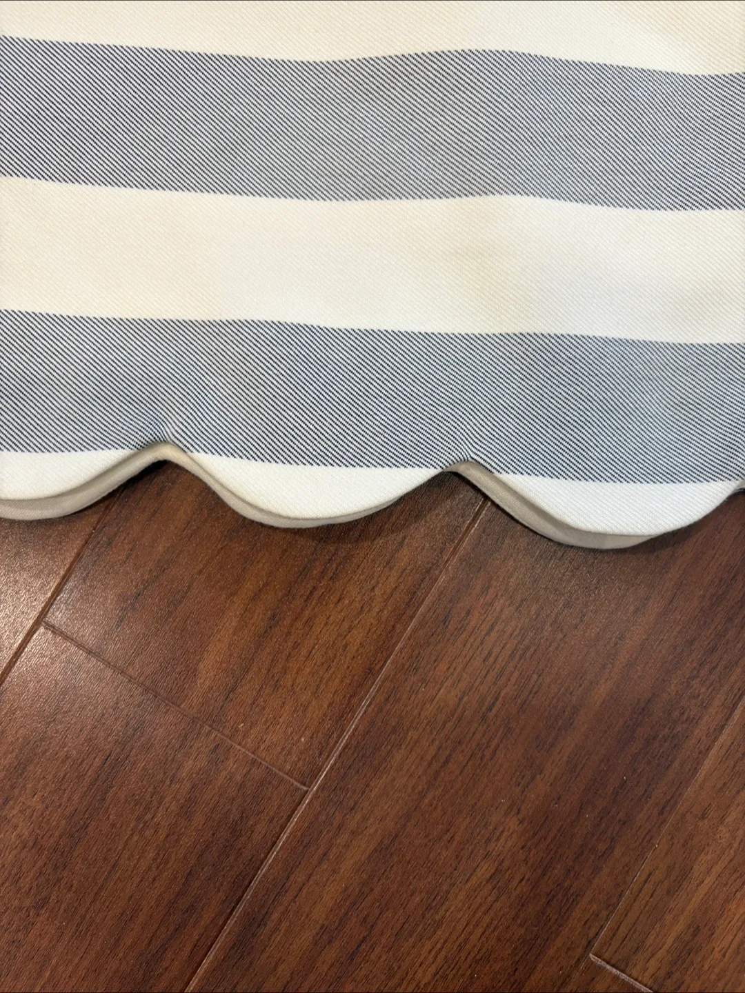 Topshop Skirt - Size US 6 image indicator(2)