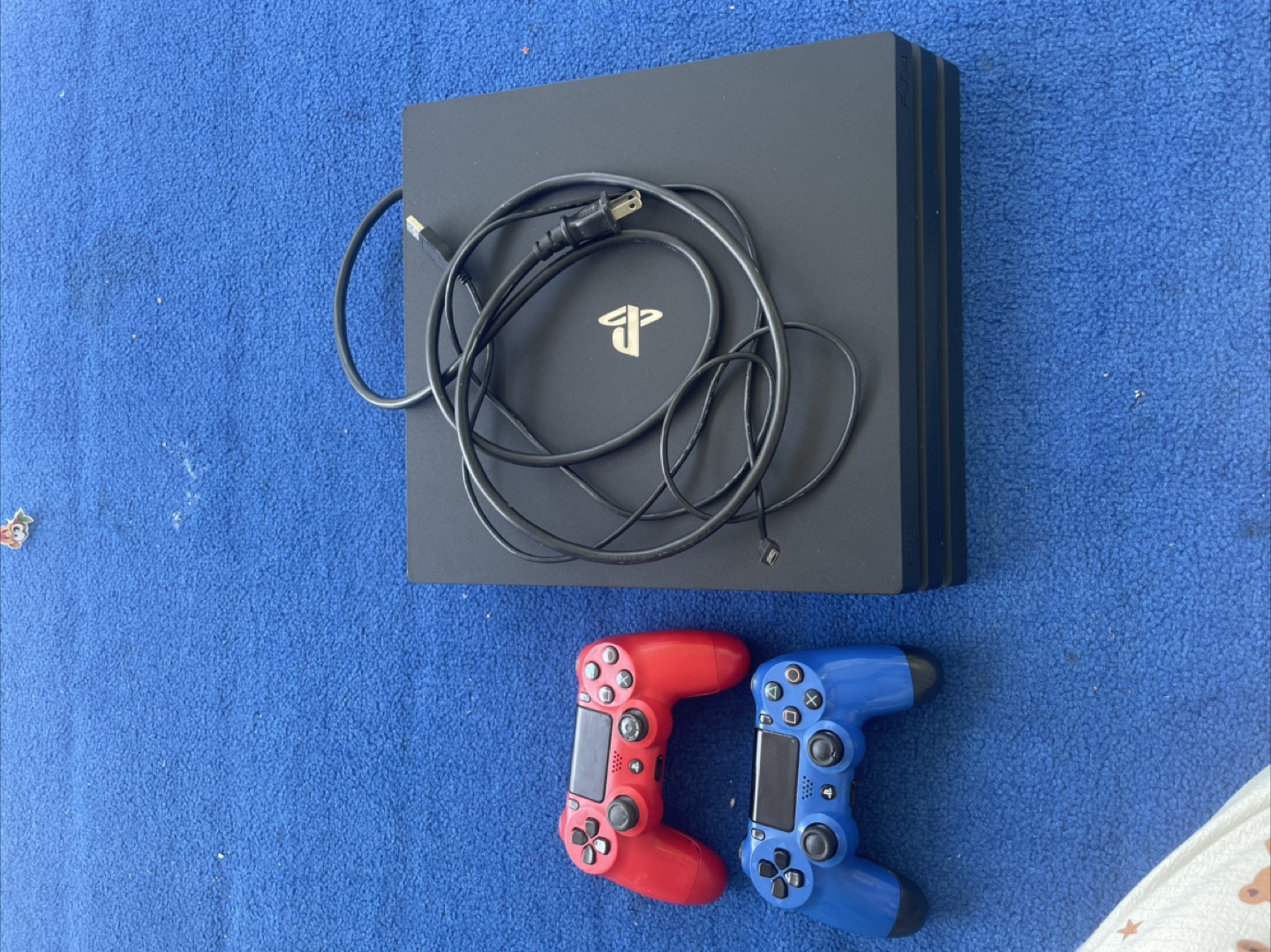 Sony PlayStation 4 Pro with 2 Controllers - photo 4