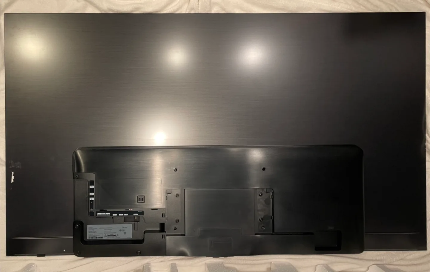 NEW! Samsung S92C 65” 4K UHD HDR OLED Tizen Smart TV - $2,825 image indicator(2)