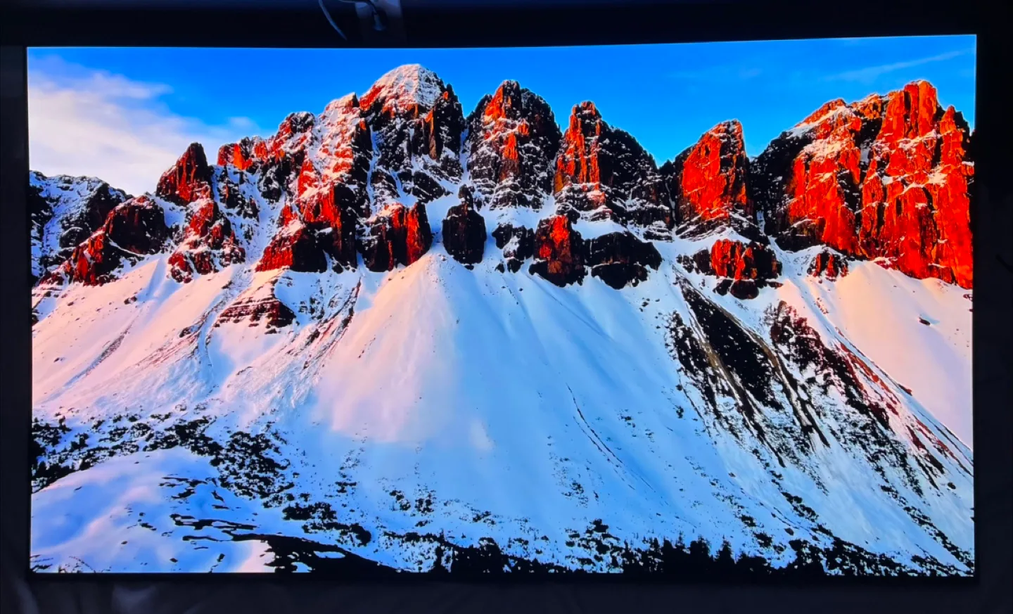 NEW! Samsung S92C 65” 4K UHD HDR OLED Tizen Smart TV - $2,825 thumbnail