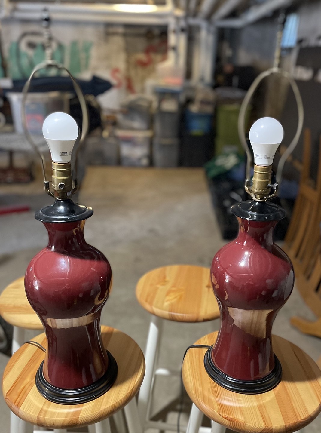 2 Burgundy Lamps. 28” - photo 2