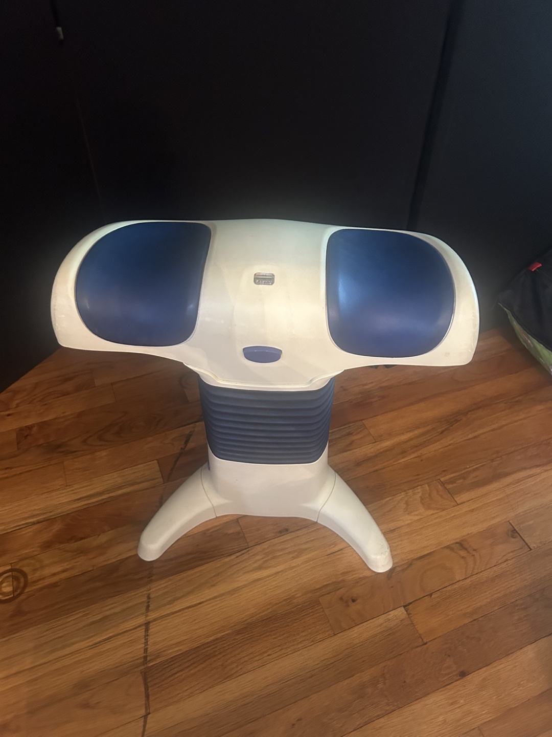Back2Life Lower Back Pain Relief Device - photo 3
