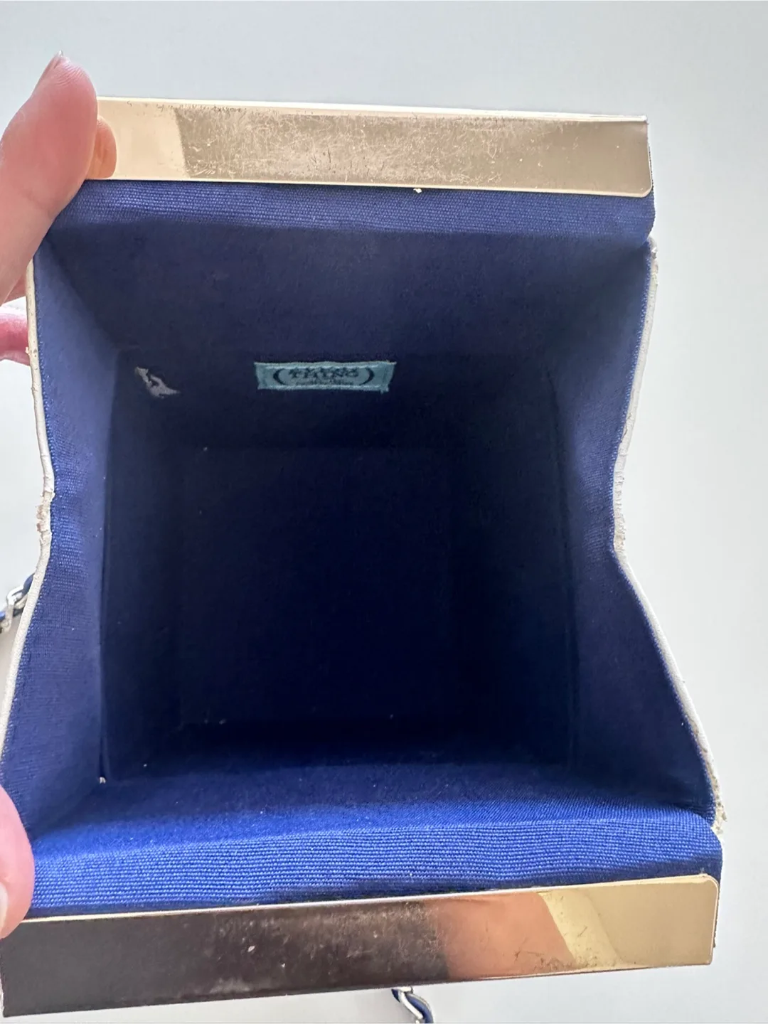 #freecycle cute milk shape handbag purse image indicator(6)