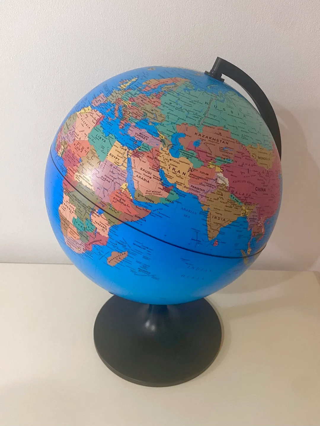 Colourful World Globe thumbnail