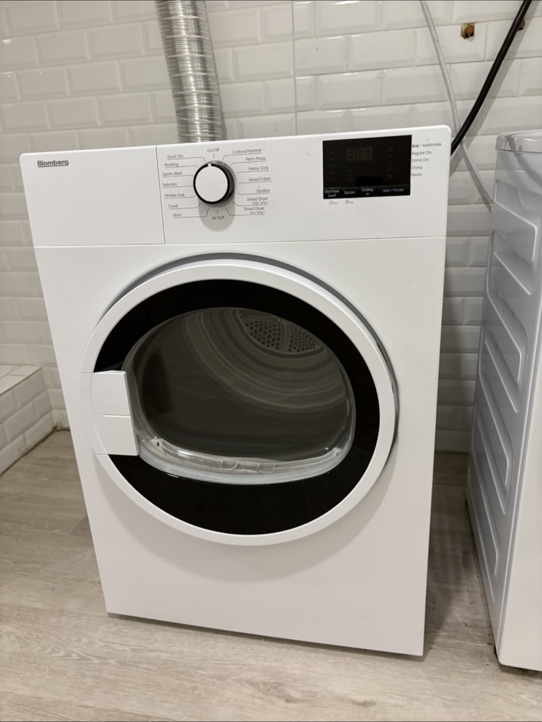 Blomberg 1.9 Cu Ft White Compact Washer - photo 3