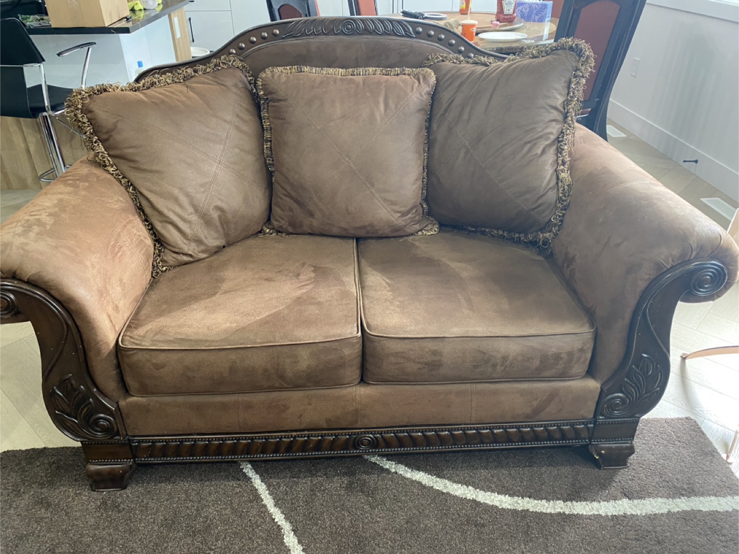 Brown Loveseat Sofa - Great Condition! - photo 2