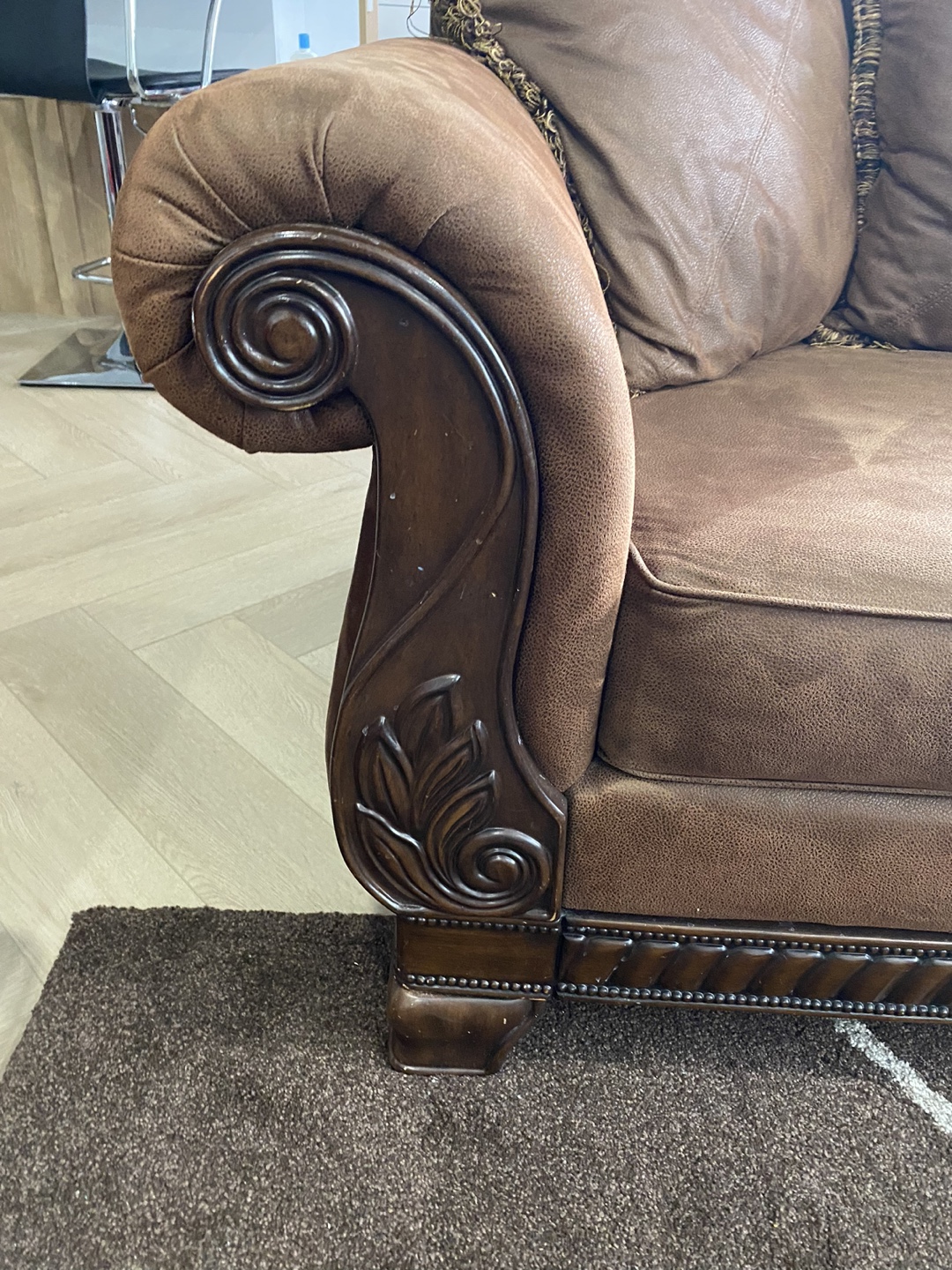 Brown Loveseat Sofa - Great Condition! - photo 3