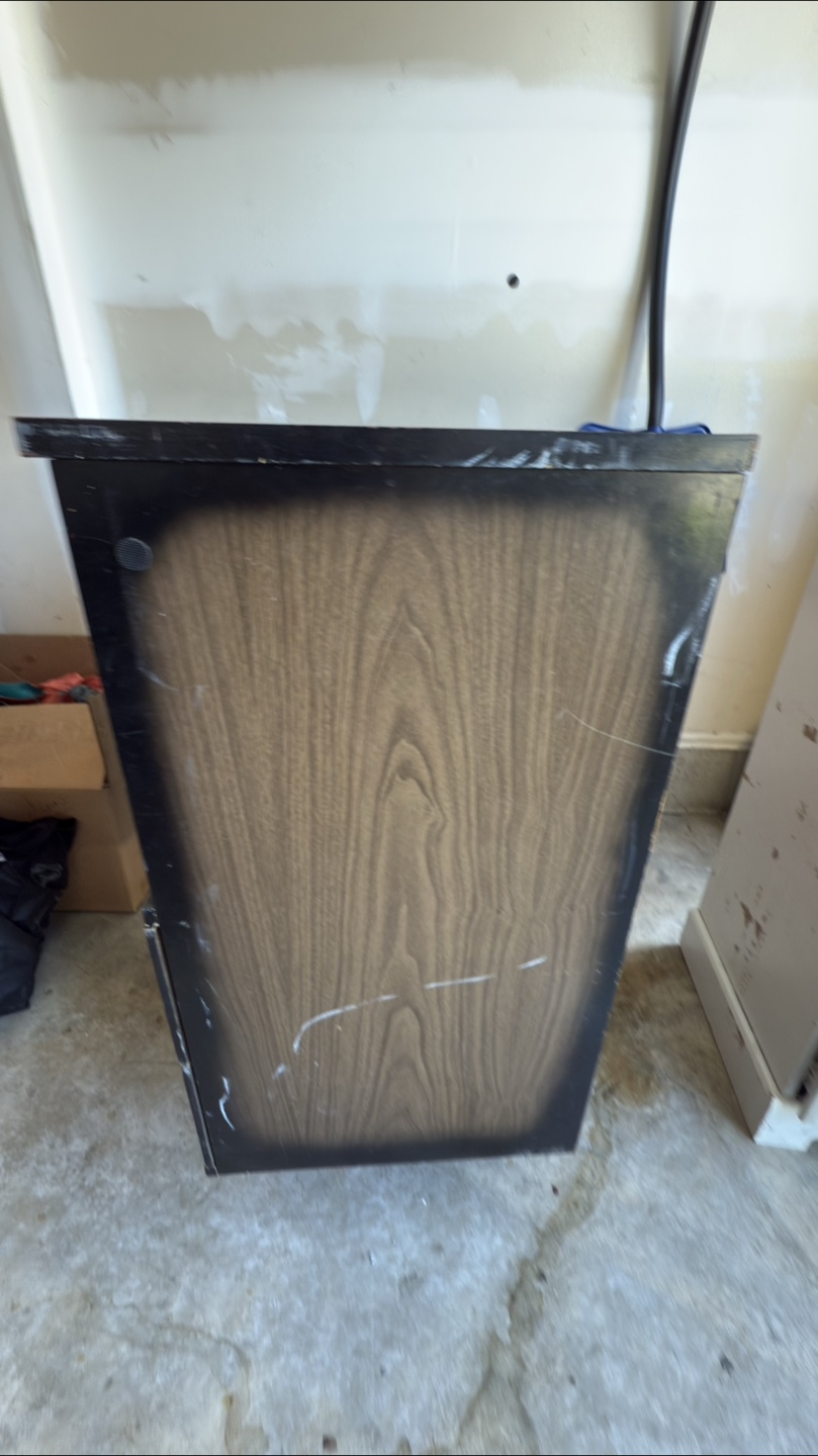 Vintage Wooden 3-Drawer Dresser - photo 4